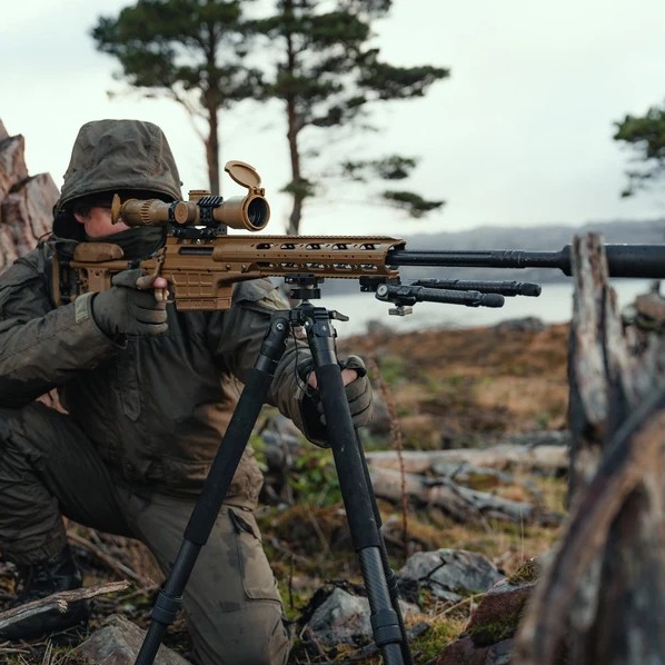 Spartan Hercules Tripod with Disc-Lok Spigot