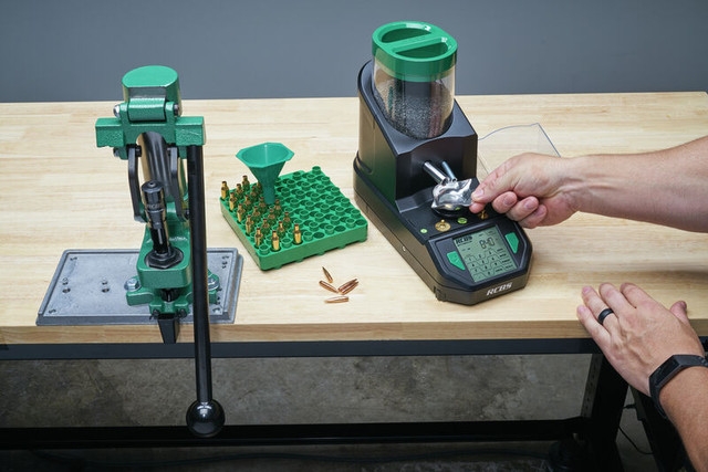 RCBS Matchmaker Powder Dispenser 240V