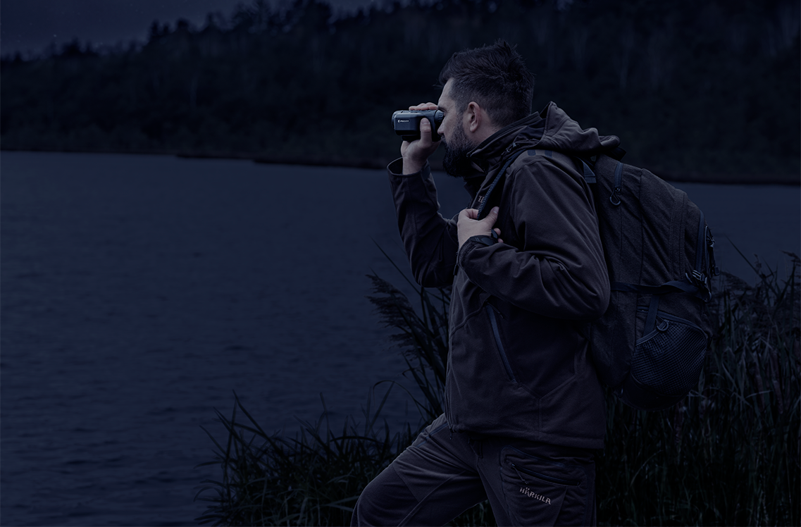 Pulsar Axion 2 LRF XQ35 Pro 384x288 17µm <25 mK NETD Hand Held Thermal Imaging Monocular