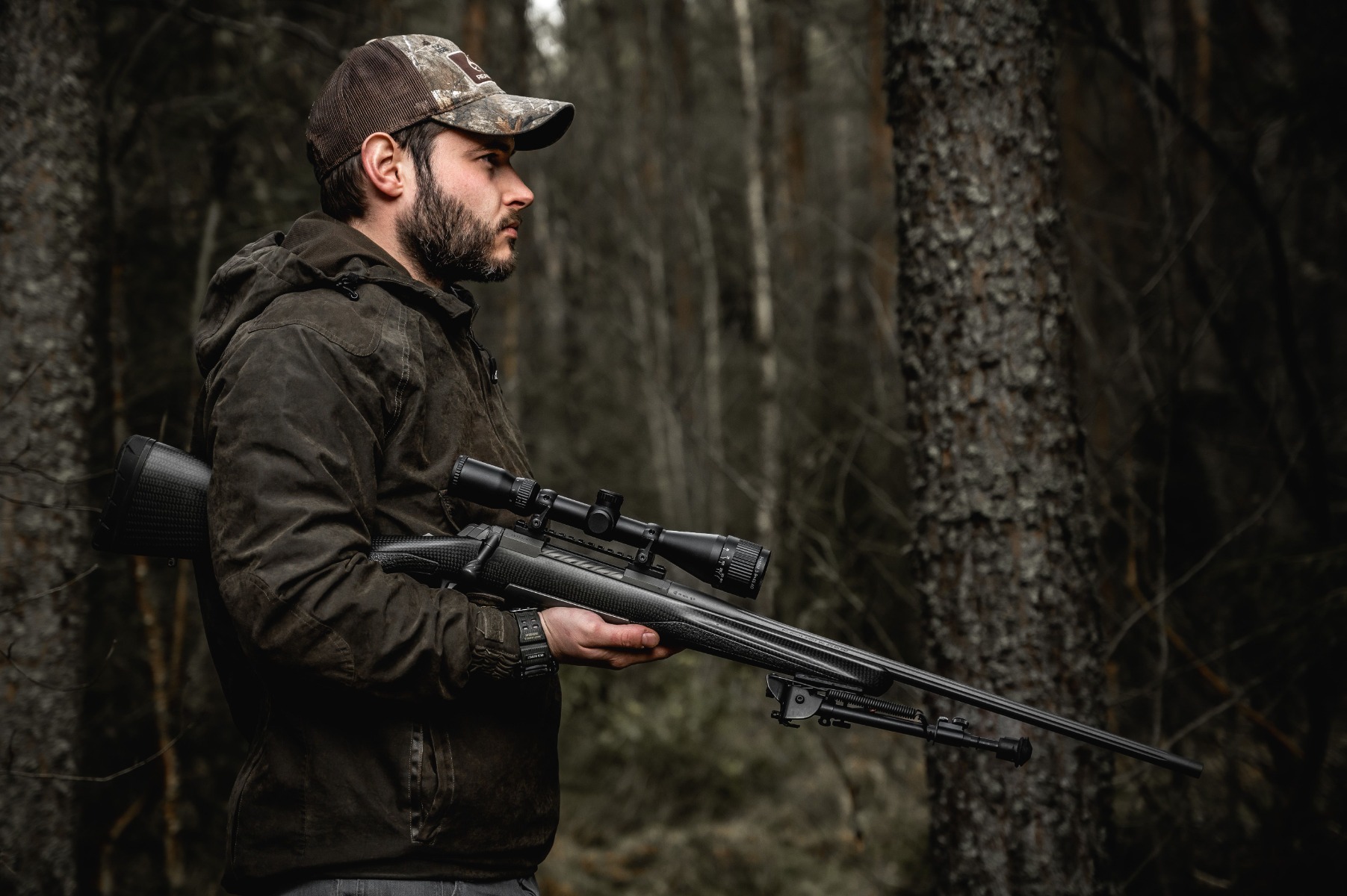 WULF Fireball 3-9x40 Adjustable Objective 10 Yard Minimum Half Mil-Dot Reticle Rifle Scope w/ Free Dovetail Mounts