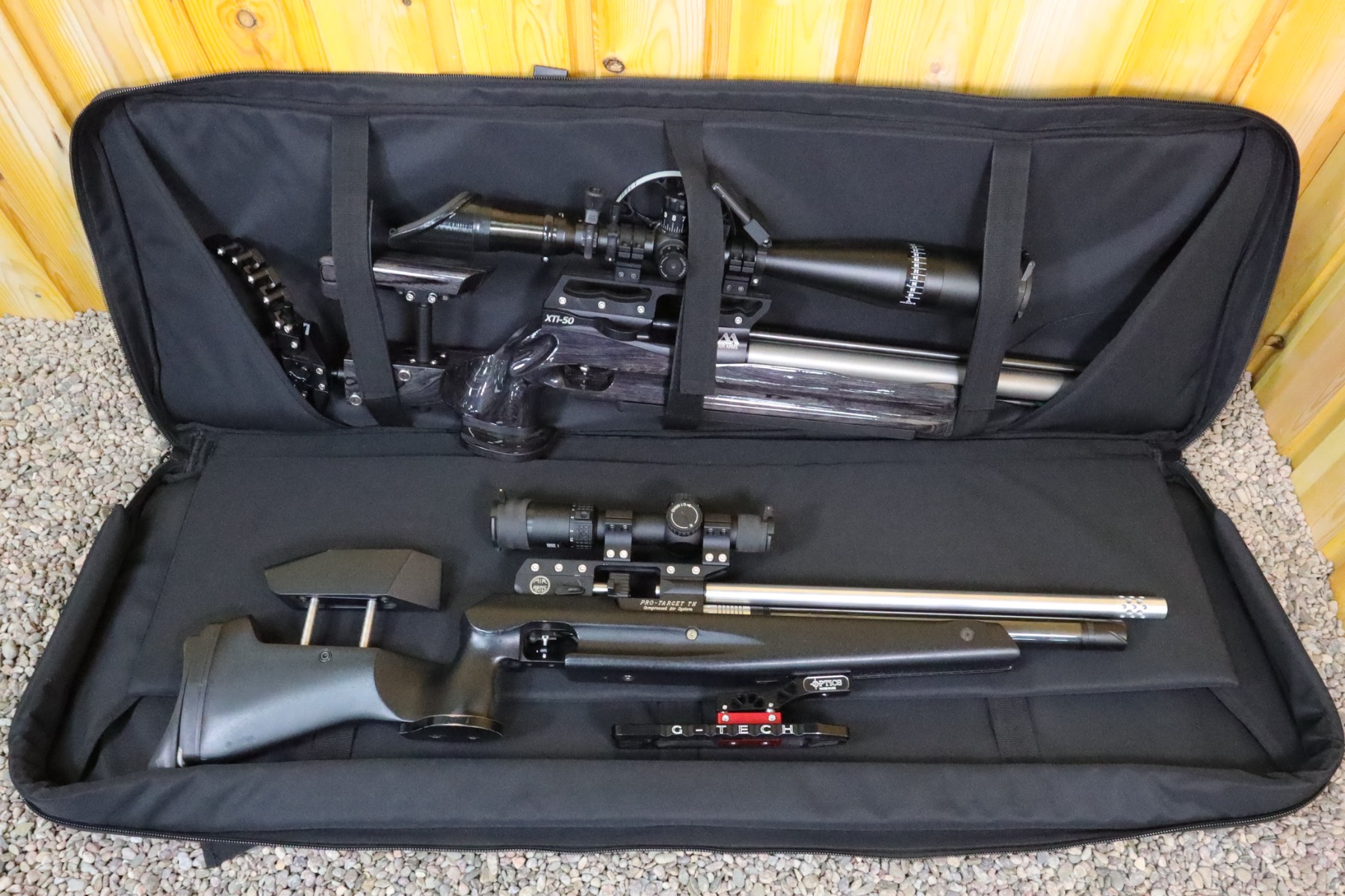 ELLTECH Arida FT 48.5" Field Target Drag Bag with Free Rain Cover - Black