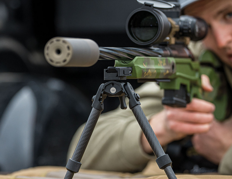 Hawke Carbon Fiber Pro Rifle Bipod 8–11″ Smooth Leg
