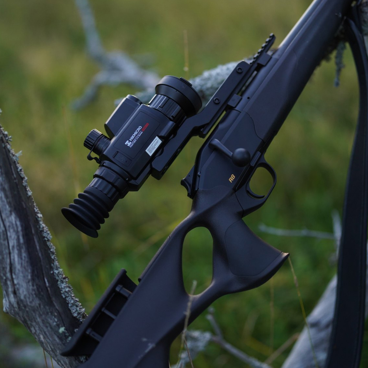 HIKMICRO Panther 2.0 PH50L 50mm LRF 384x288 12µm <20mK Thermal Imaging Rifle Scope