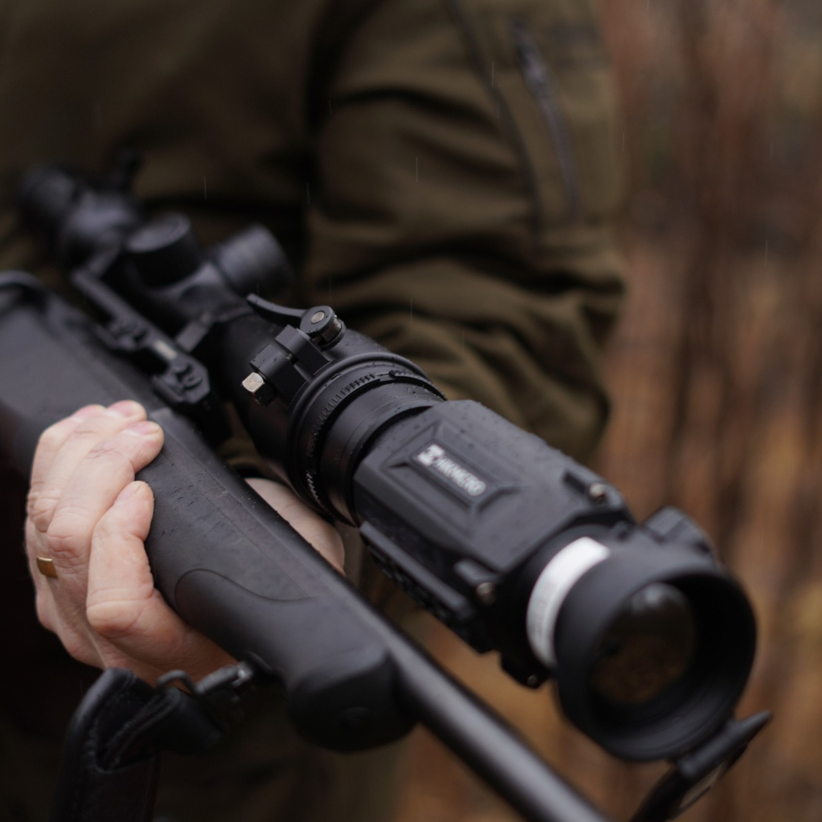 HIKMICRO Thunder 2.0 TE19C 2.5x 19mm 35mK 256x192px 12µm Smart Thermal Clip-On (w/ Free 40A, 50A, 56A, or 62A Scope Adaptor)