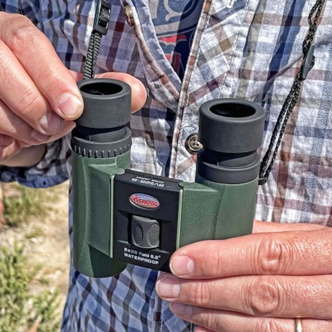 Kowa SV II 8x25 Compact Pocket Binoculars