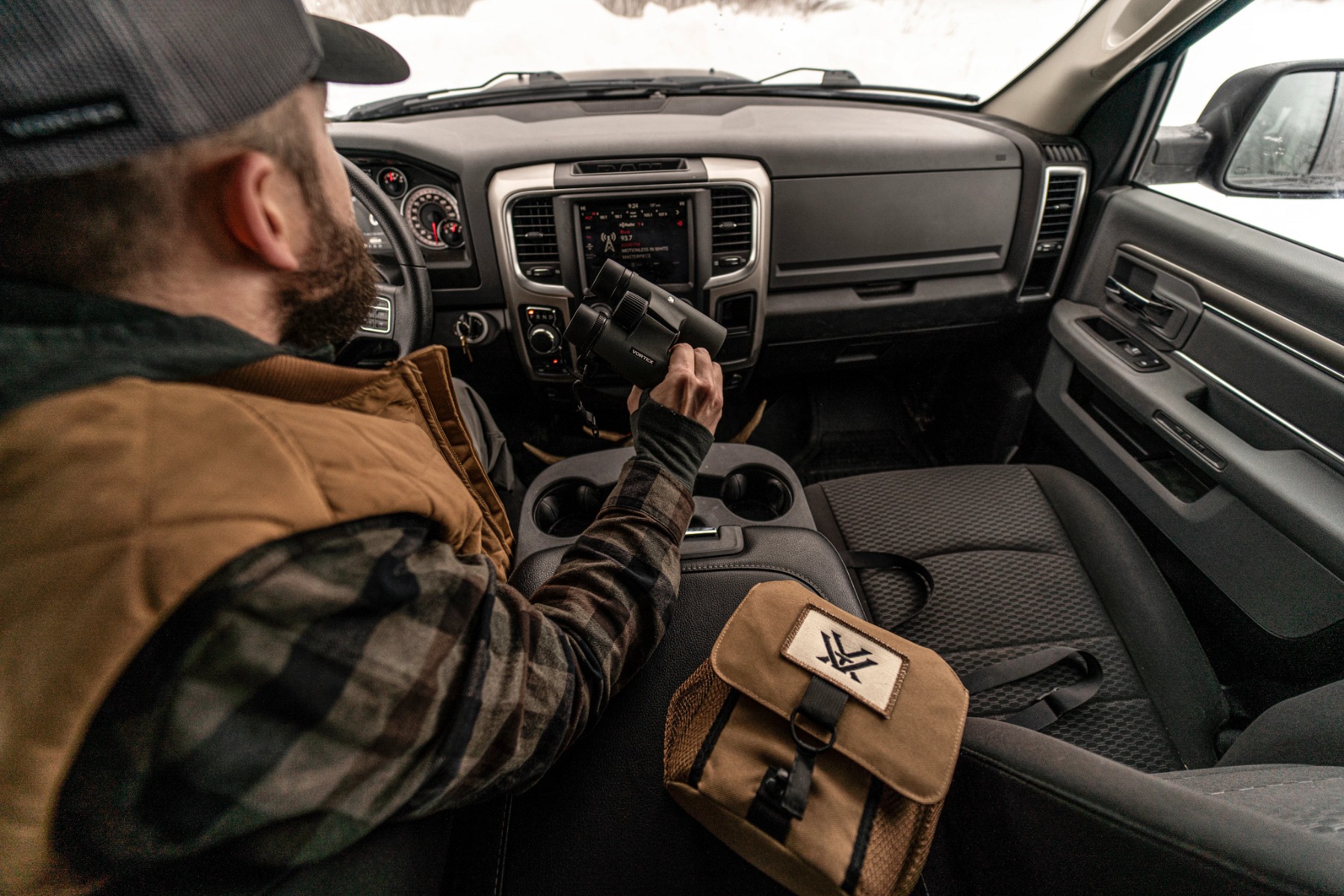 Vortex Triumph HD 10x42 Binocular - With Glass Pak